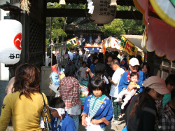 顯國神社秋季例大祭の渡御出発前【和歌山県有田郡湯浅町】